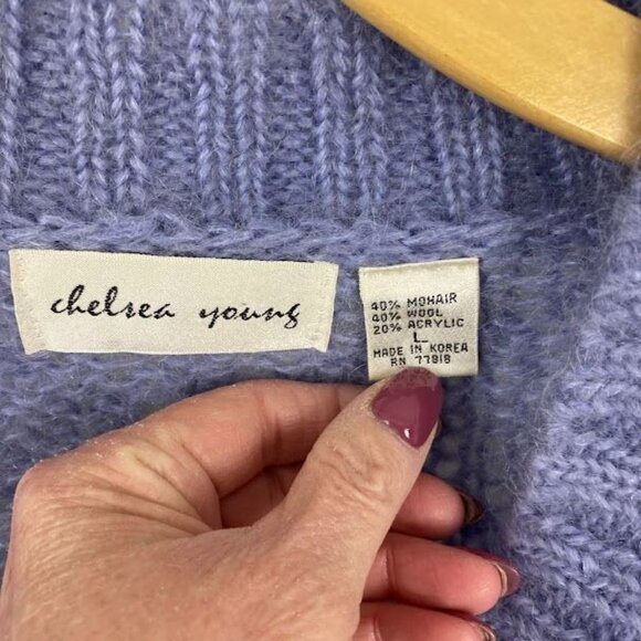 Chelsea Young Lt. Blue Mohair V Neck Loose Knit Sweater Women's Large - Picture 12 of 13